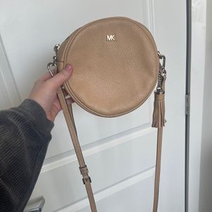Michael Kors Crossbody